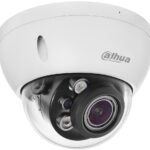 Cámara IP Dahua Domo-Cúpula 5MP, Varifocal, IAs Protección perimetral, micrófono integrado, protección IK10 e IP67 --- IPC-HDBW2541R-ZAS